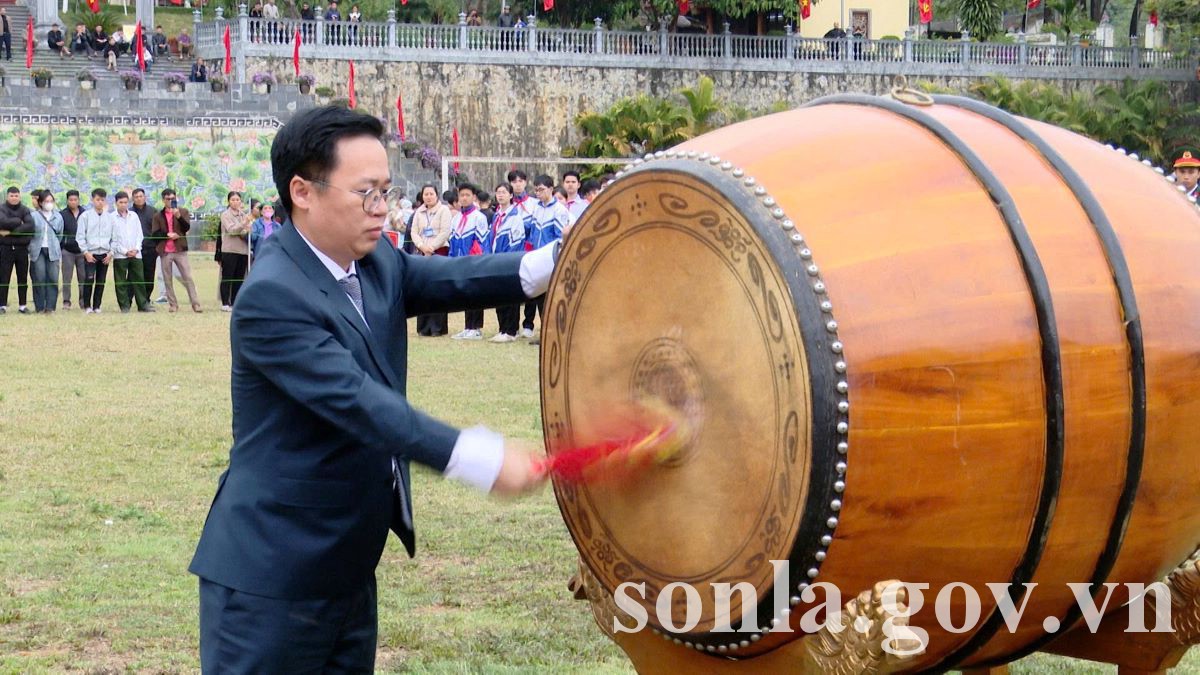 anh tin bai